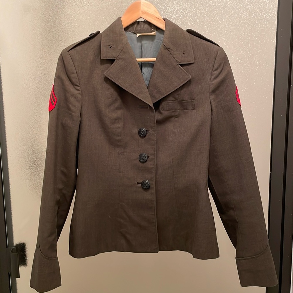 Authentic WWII Tropical Weight Marine Corps uniform jacket